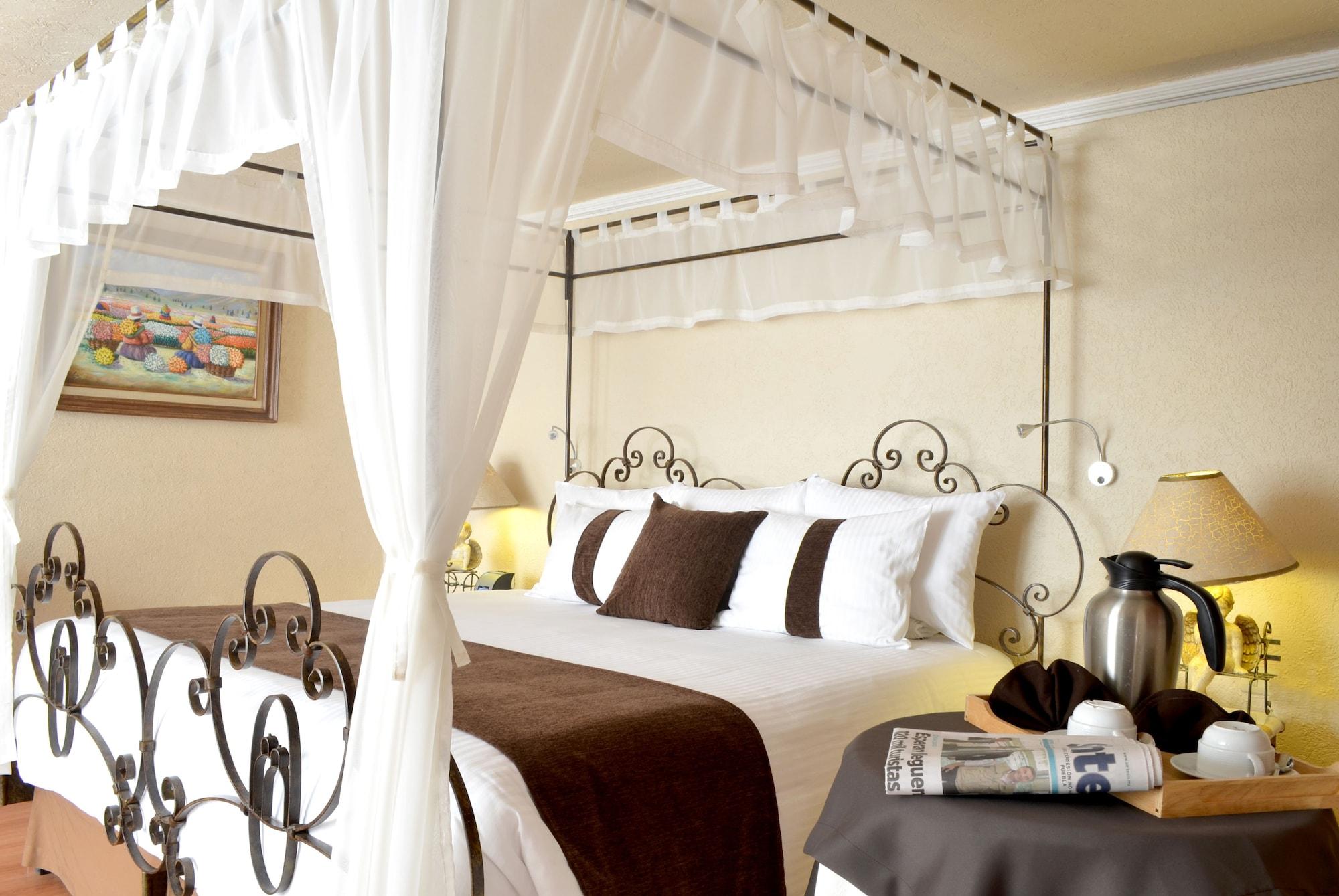 Hotel Mision Arcangel 4*